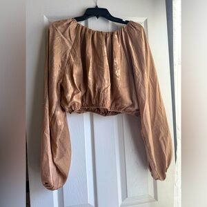 Elegant Gold Women's Crop Blouse